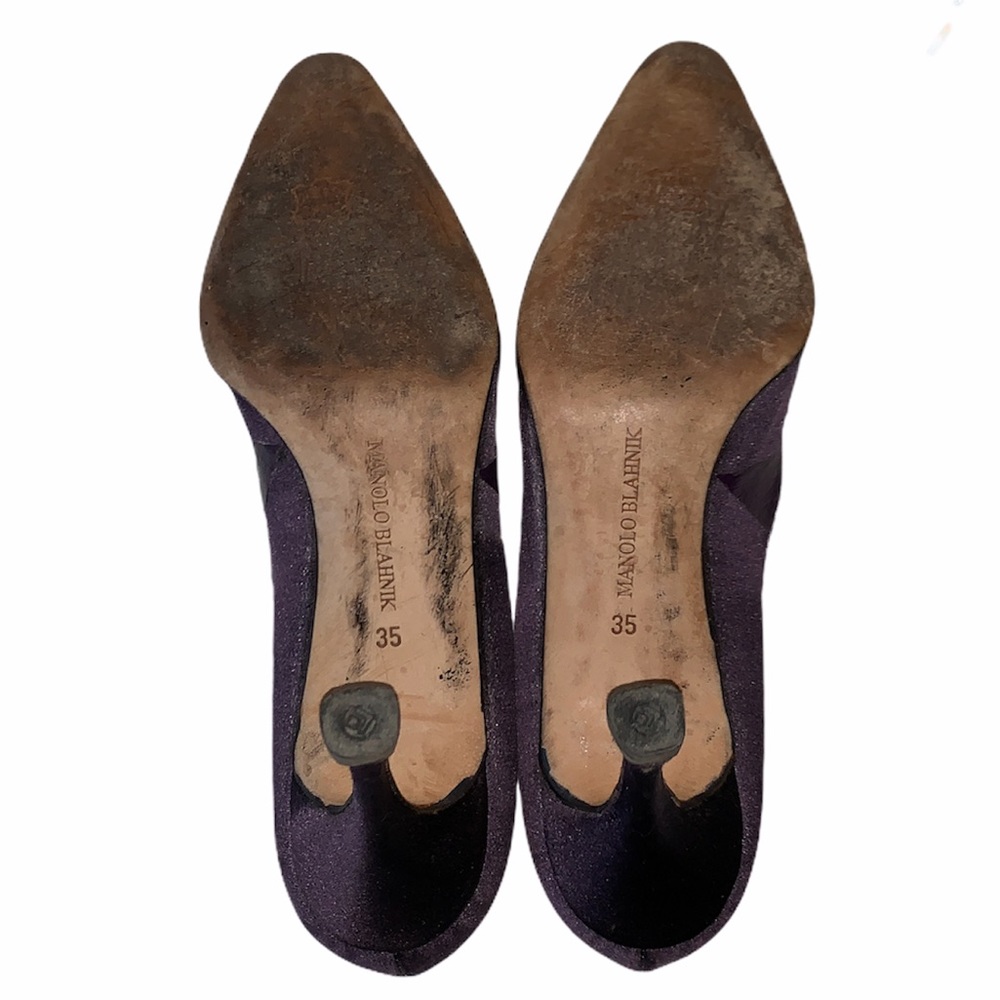 Manolo Blahnik purple satin pumps in size 5 - Picture 7 of 9